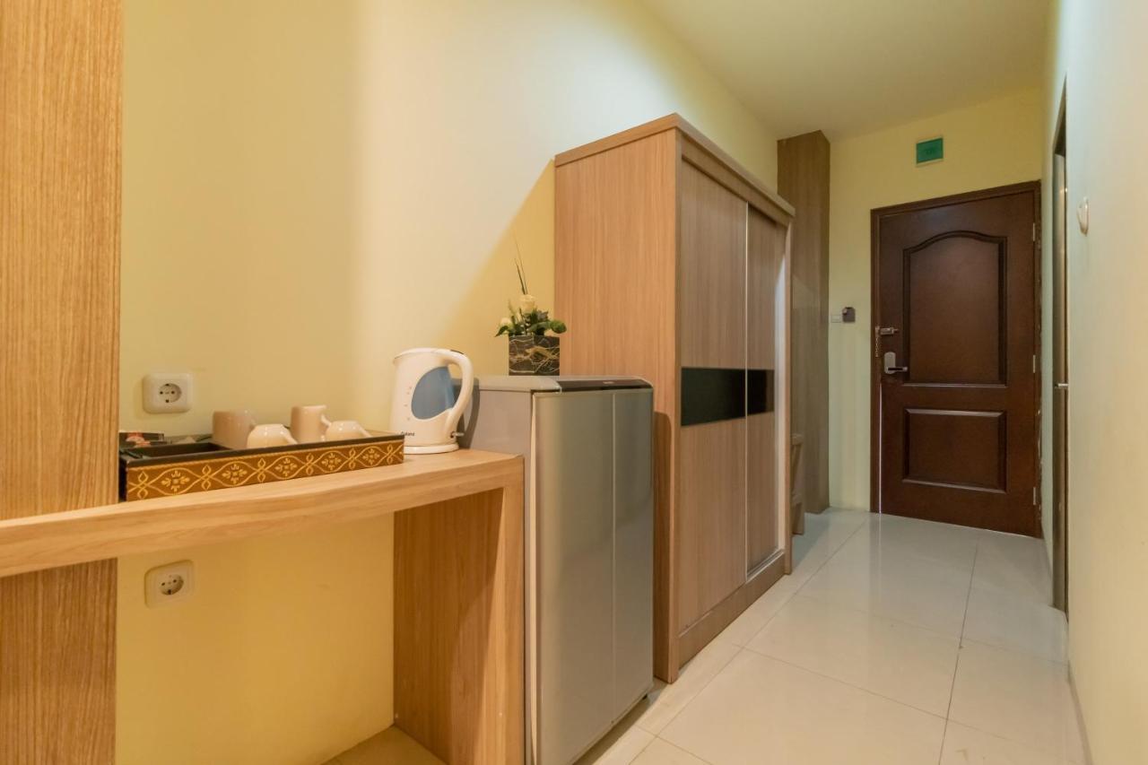 Urbanview Hotel Best Skip Palembang Dış mekan fotoğraf